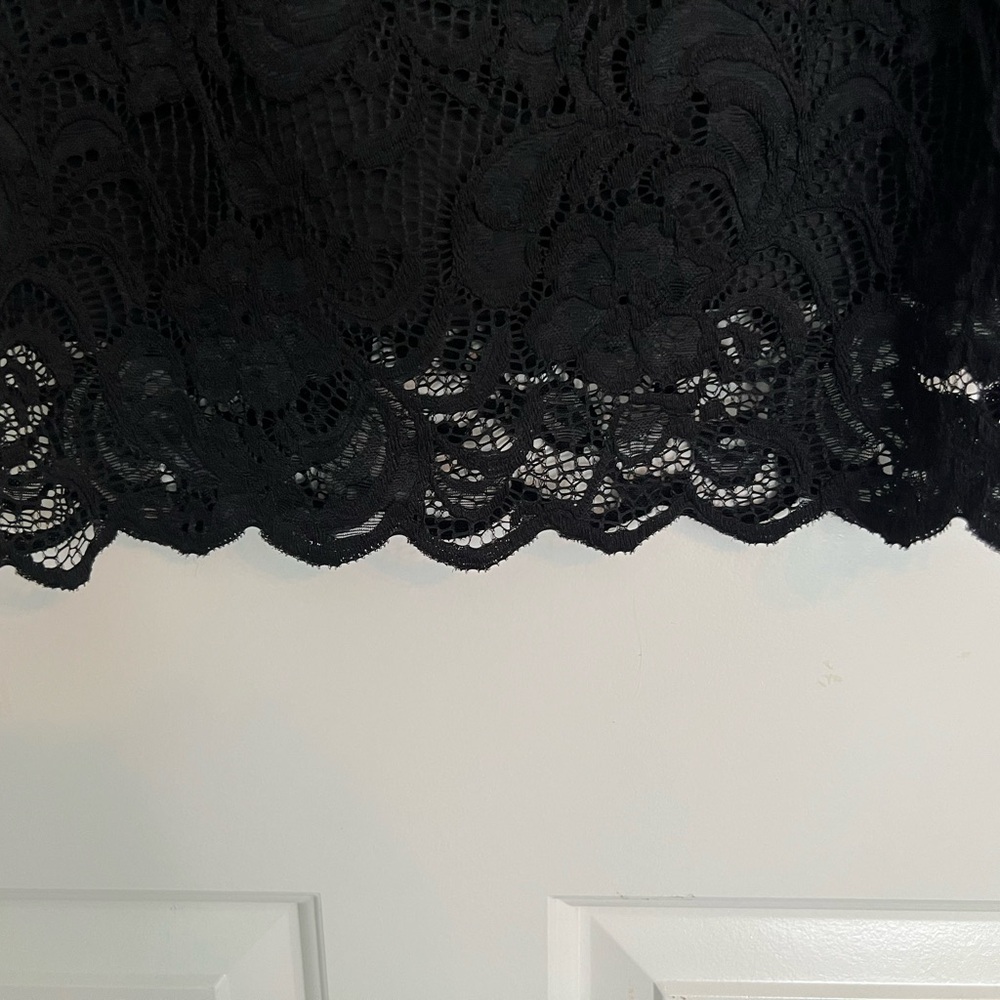 Ambiance Black Long Sleeve Lace Dress – Size L - Picture 4 of 9